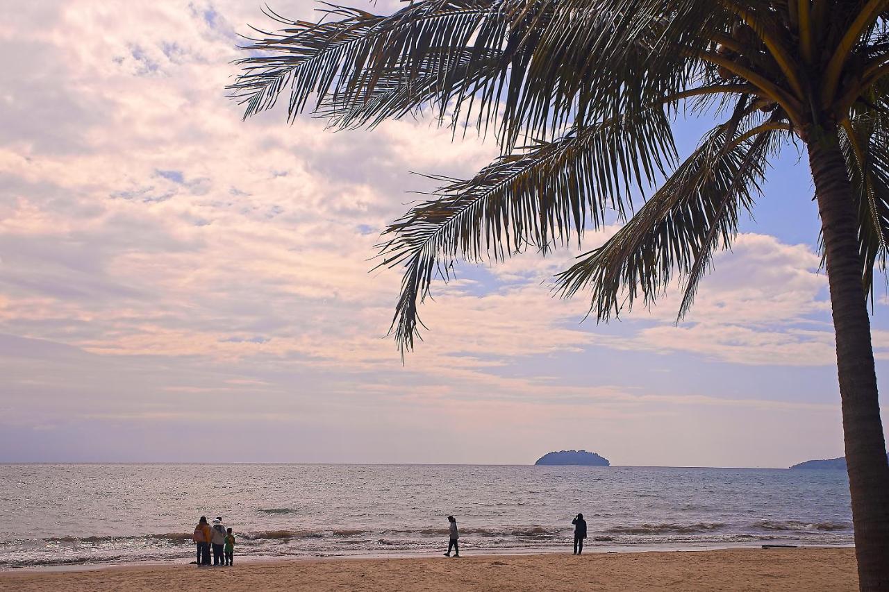 Apartment Aa Residen Luxury 18mins Walk Tanjung Aru & Golf Course, Not Side Kota Kinabalu