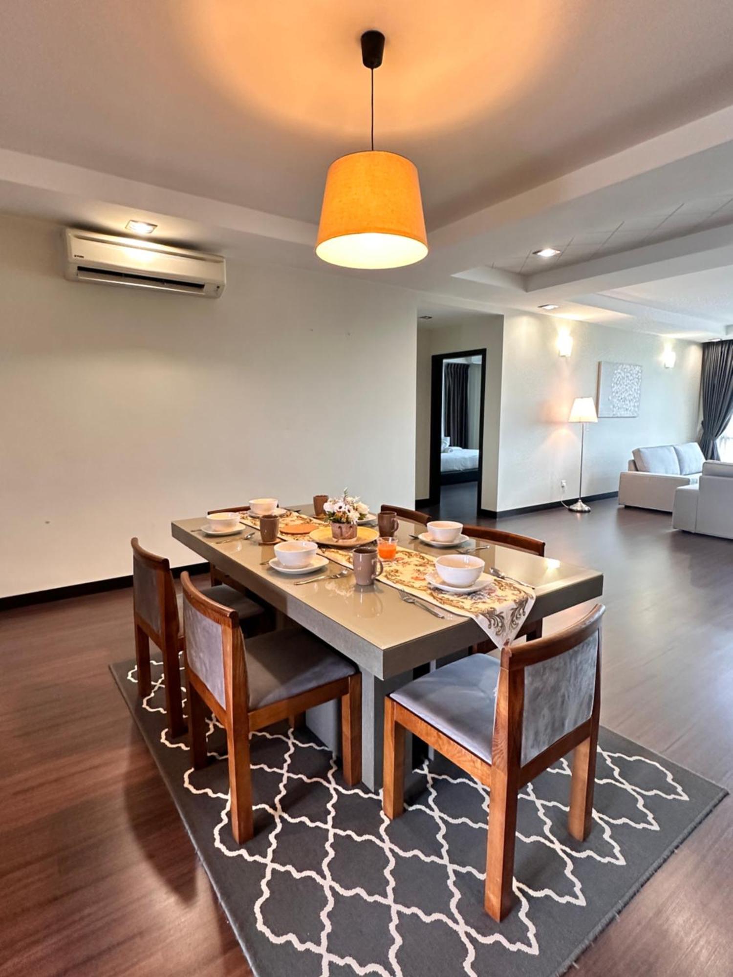Aa Residen Luxury 18mins Walk Tanjung Aru & Golf Course, Not Side *